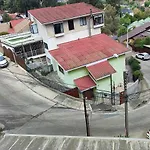 Hostal Miraflores